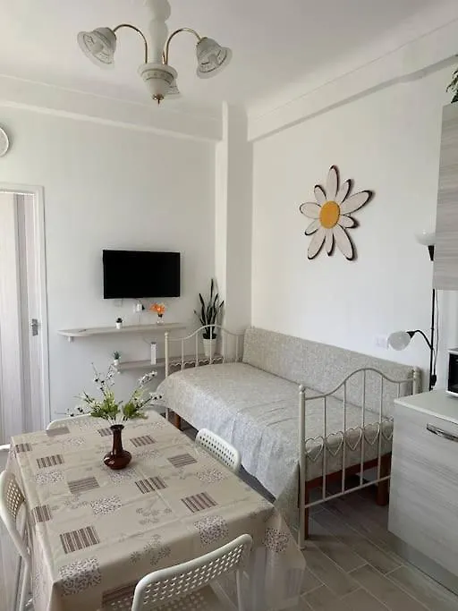Casa Margherita Sanremo Apartment